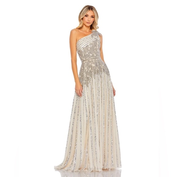 Mac Duggal Dresses & Skirts - Mac Duggal 5679 NWT BEADED EMBELLISHED ONE SHOULDER A LINE GOWN